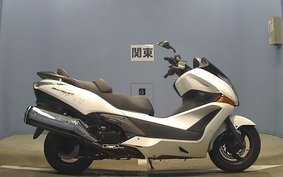 HONDA SILVER WING 400 GT Type 2010 NF03