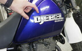 SUZUKI DJEBEL 200 (DR200SE) SH42A