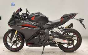 HONDA CBR250RR MC51