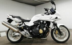 HONDA CB1300SB SUPER BOLDOR 2011 SC54