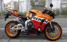 HONDA CBR600RR 2013 PC40