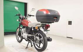 YAMAHA YB125SP