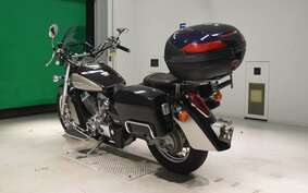 HONDA SHADOW 750 Gen. 3 ABS 2010 RC56