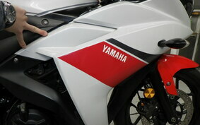 YAMAHA YZF-R25 RG10J