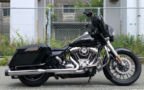 HARLEY FLHX 2011 KB4