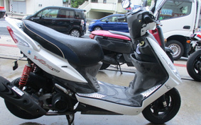 KYMCO  VJR125i SE22