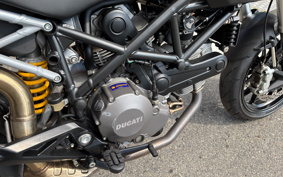 DUCATI  DUCATI  HYPERMOTARD 796 2011 ZDMB101AABB