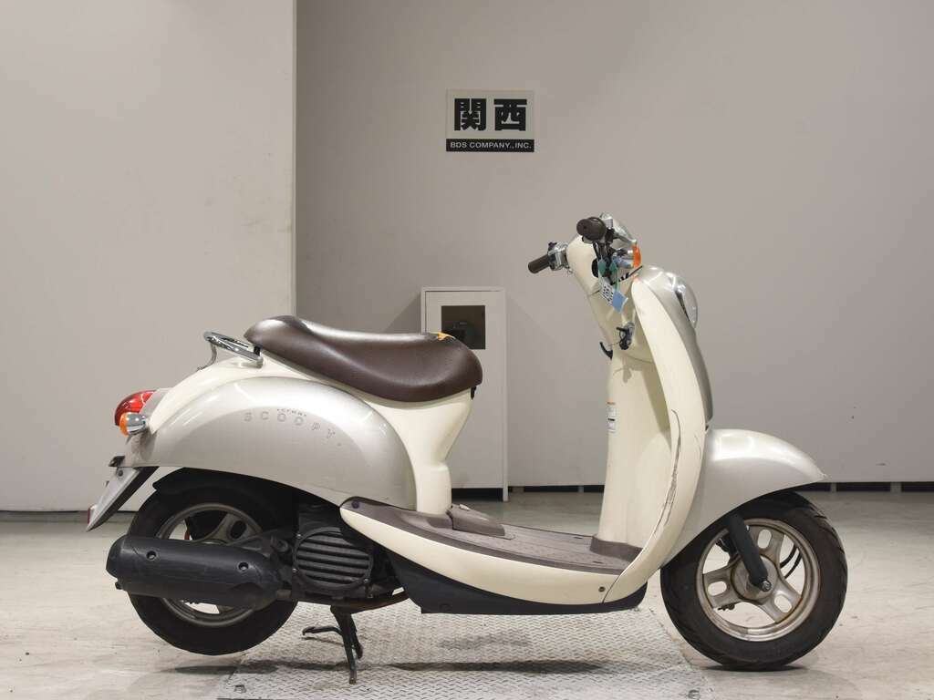 Honda crea scoopy af55