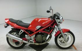 SUZUKI BANDIT 250 GJ74A