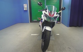 HONDA CBR125R JC50