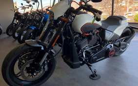 HARLEY FXDR114 2018 YVK