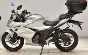 SUZUKI GIXXER 250 SF ED22B