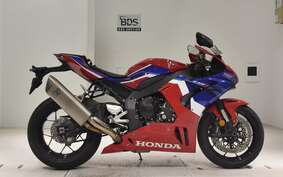 HONDA CBR1000RR R 2021 SC82