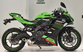 KAWASAKI ZX-25R ZX250E