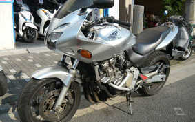 HONDA HORNET 600 S 2000 PC34