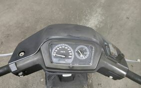 SUZUKI ADDRESS V100 CE13A