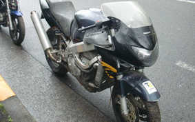 HONDA CBR600F4 PC35