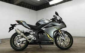 HONDA CBR250RR MC51