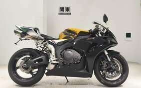 HONDA CBR1000RR 2007 SC57