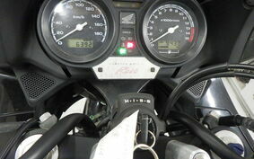 HONDA CB400 SUPER BOLDOR VTEC 2011 NC42