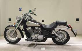 HONDA SHADOW 750 Gen. 3 2010 RC50