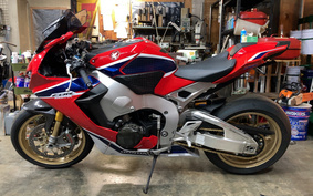 HONDA CBR1000RR 2017 SC77