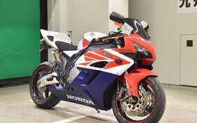 HONDA CBR1000RR 2005 SC57