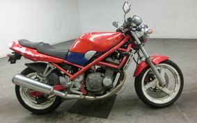 SUZUKI BANDIT 250 GJ74A