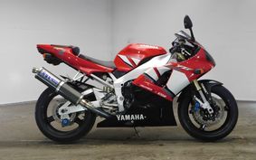 YAMAHA YZF-R1 2001 RN04