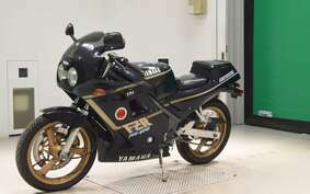 YAMAHA FZR250 2KR