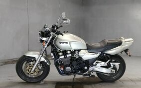 YAMAHA XJR1200 1995 4KG