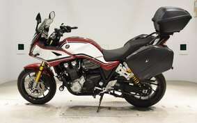 HONDA CB1300SB SUPER BOLDOR SP 2021 SC54