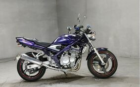 SUZUKI BANDIT 250 GJ77A