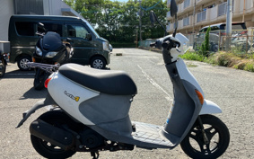 SUZUKI LETS4 CA45A
