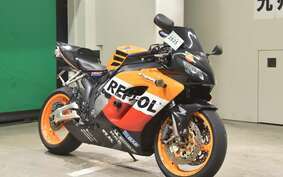 HONDA CBR1000RR 2004 SC57