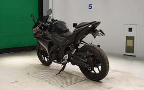 YAMAHA YZF-R25 RG10J