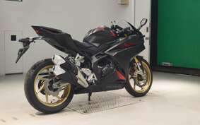 HONDA CBR250RR A MC51