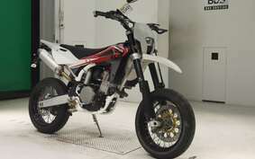 HUSQVARNA SM450R 2009