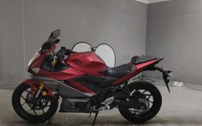 YAMAHA YZF-R25 RG43J
