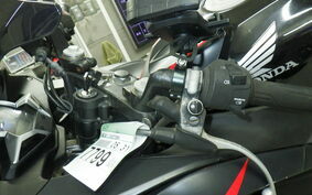 HONDA CBR250R GEN 3 MC41