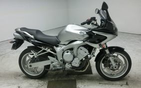 YAMAHA FAZER FZ6 S 2003 RJ07