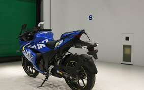 SUZUKI GIXXER 250 SF ED22B