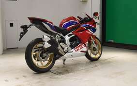 HONDA CBR250RR A MC51