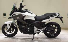 HONDA NC750X D Limited RC90