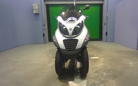 PIAGGIO MP3 250 M472