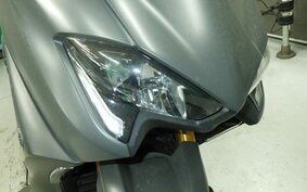 YAMAHA T-MAX 560 T 2021 SJ19J