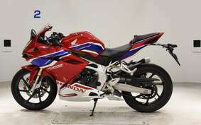 HONDA CBR250RR A MC51