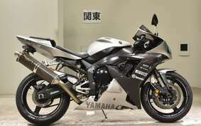 YAMAHA YZF-R1 2003 RN09