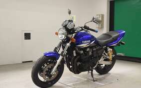 YAMAHA XJR400 R 2002 RH02J