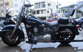 HARLEY FLSTC 2004 BJY